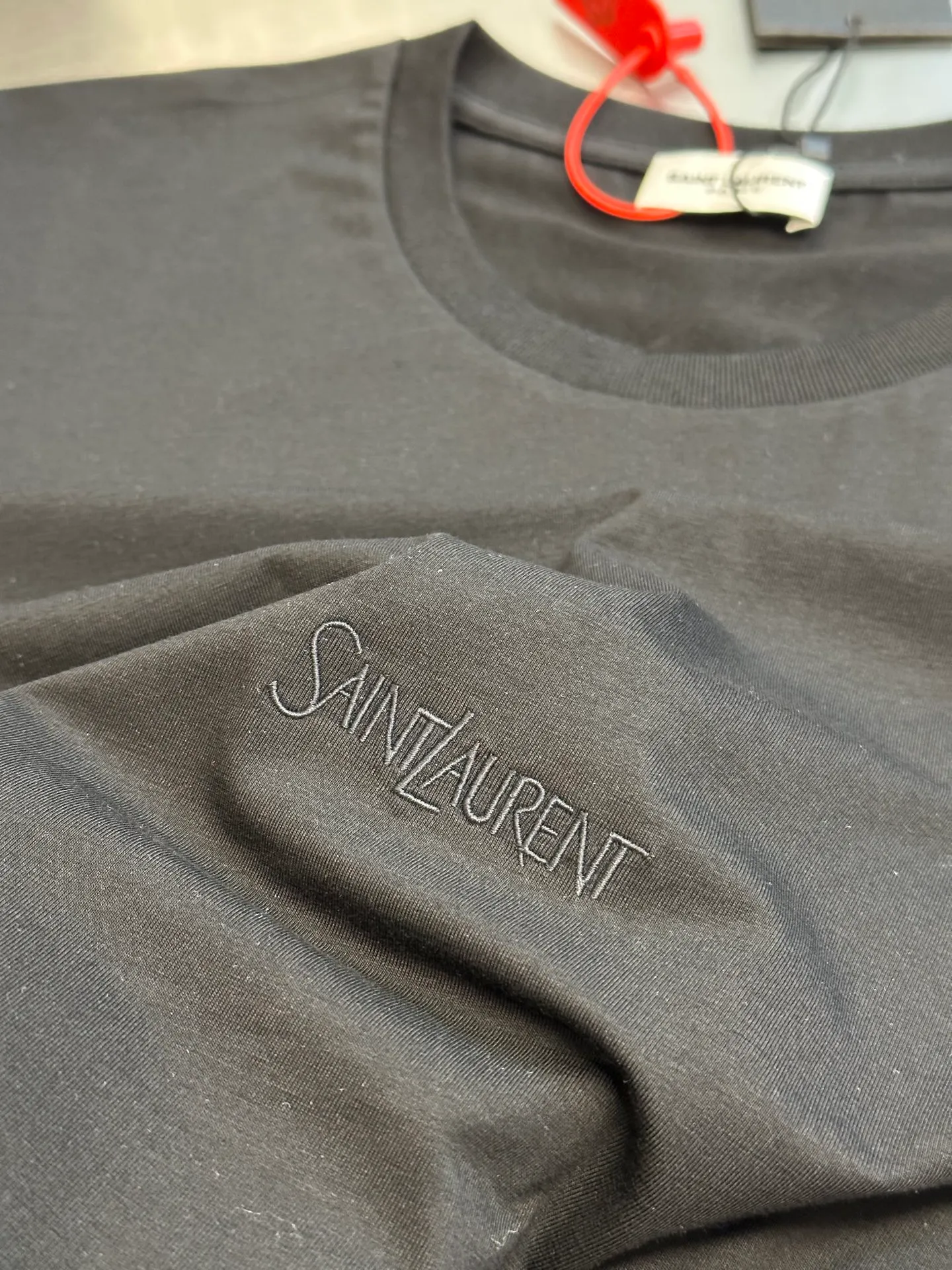 Saint Laurent ， 。 ， ， Saint Laurent 。 size：s m l xl